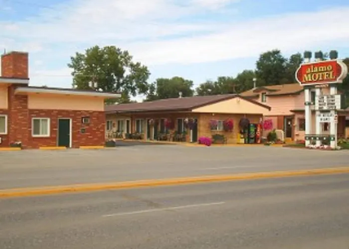 Motel: Alamo Motel